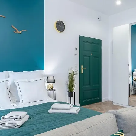 Golden Circles No.2 波兹南