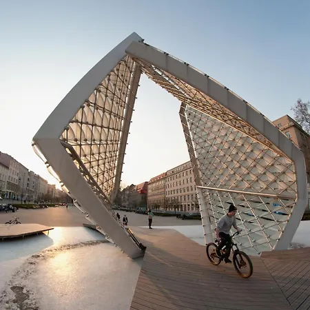 Golden Circles No.2 Appartamento Poznań